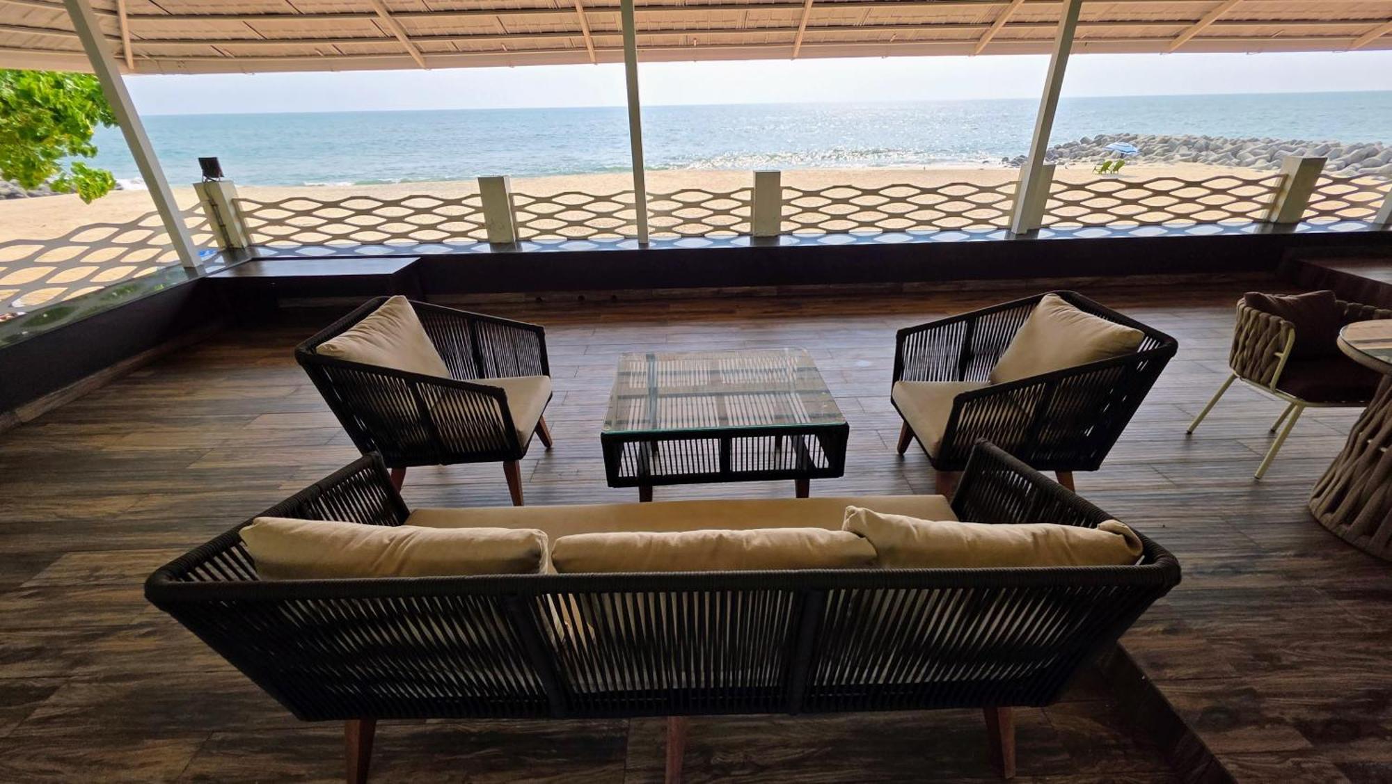 מאראריקולם Ether Marari Beachfront מראה חיצוני תמונה